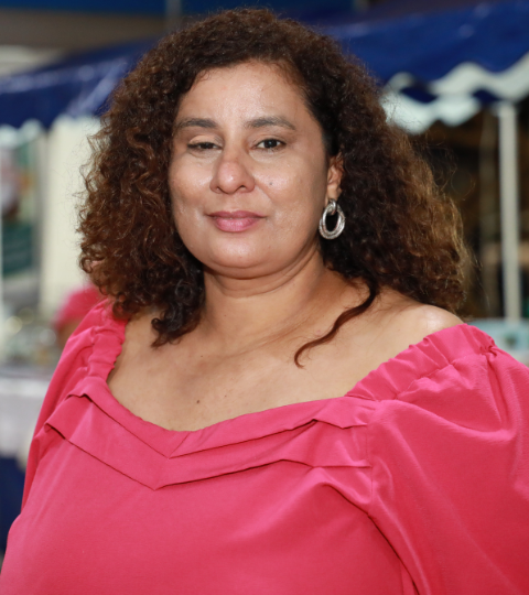 Elisabete Teles Marinho 